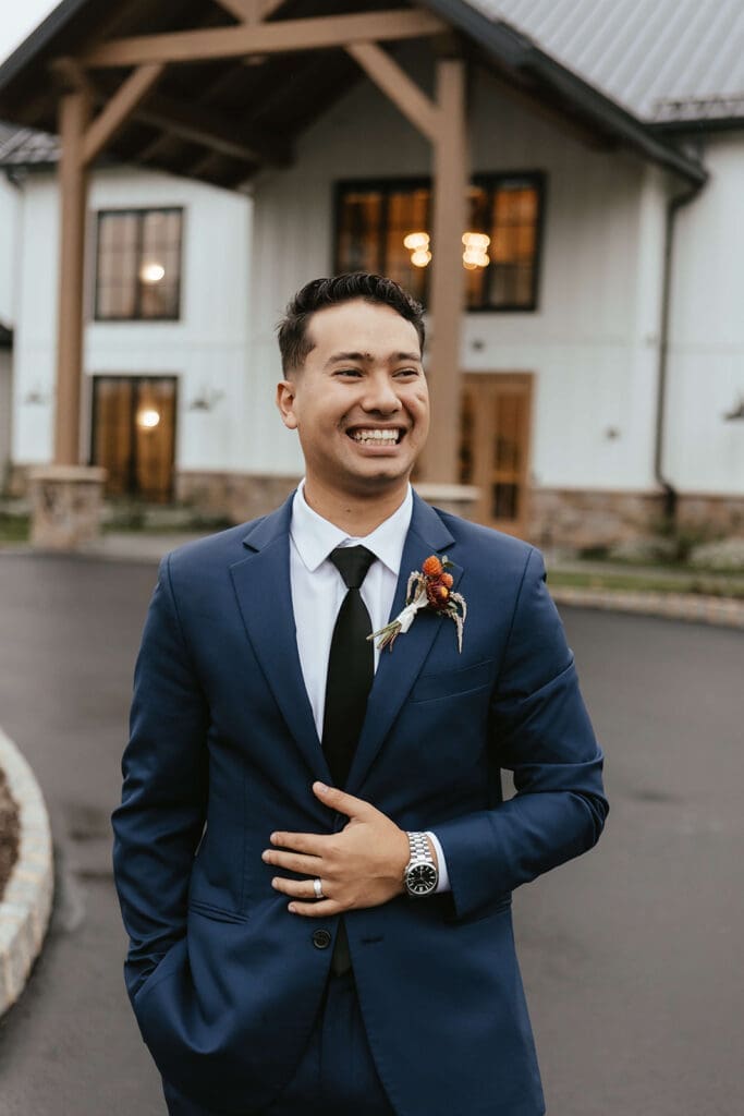 Portrait of groom outside of Westwynd Gardens