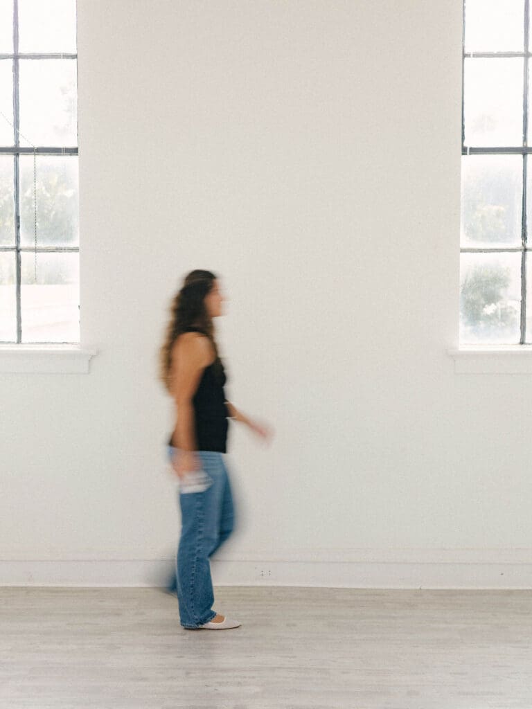 Blurry portrait of Johanna of Johanna Rose Creative